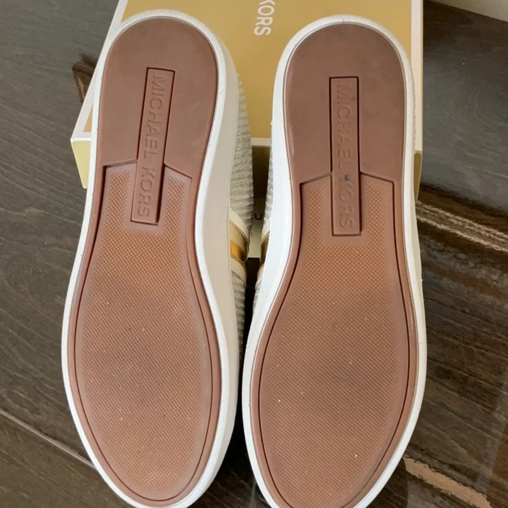 MICHAEL KORS Keaton Stripe Sneaker Pale Gold - Picture 5 of 7